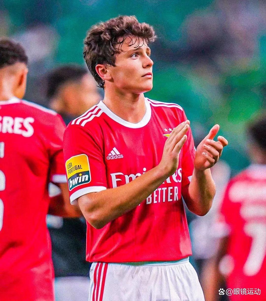 关于葡超集结日再迎强敌；皇家社会外线爆发；主帅态度——媒体盛赞；资深球员宣示担当的信息