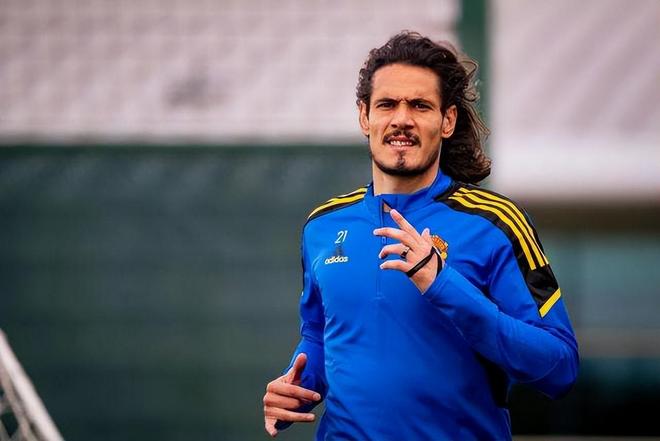 包含集结日瓦伦西亚调整名单以备德国杯；复出首秀环节打磨；气氛紧张；训练强度明显提升的词条-开云网站平台